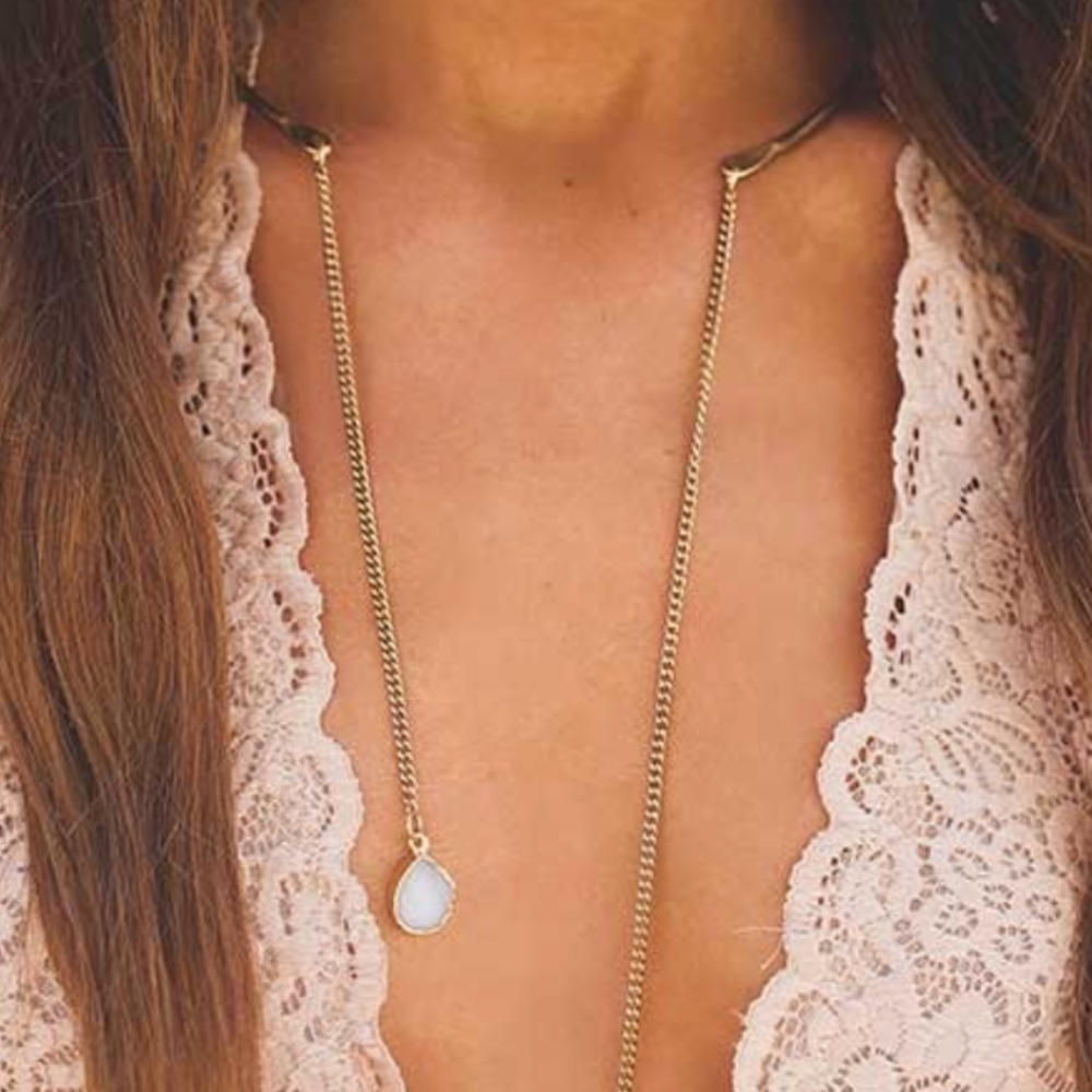 Open Choker Pendant White druzzy & Arrow NWT